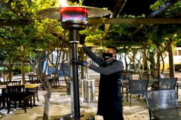 Brrrrrrrr: Bay Area restaurants, customers scramble to cope with cold-weather dining