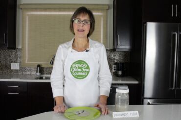 How To Use Buckwheat Flour for gluten free baking - the properties and best uses for buckwheat flour