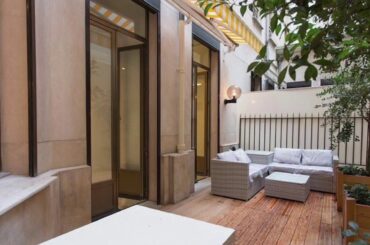 Newly Renovated Apartment For Sale in Paris France