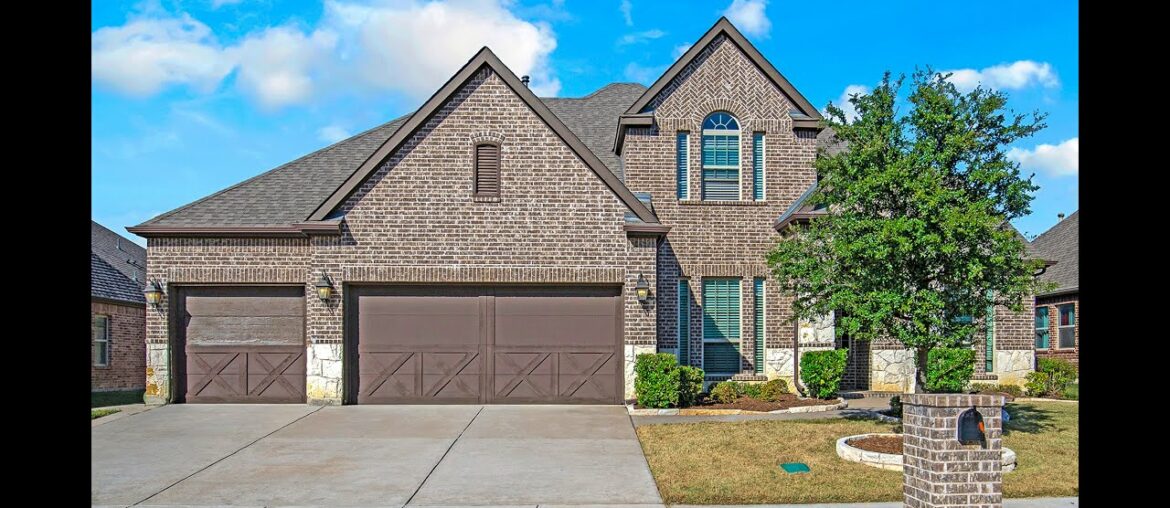 301 Saint Mark Lane, Prosper