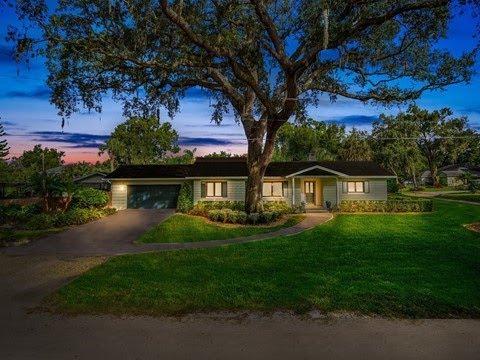 307 W 4th Avenue, Windermere, FL, 34786 307 W 4th Avenue, Windermere, FL, 34786