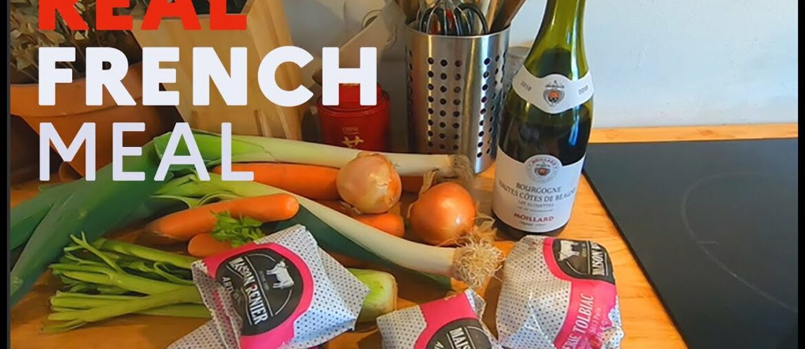 What French eat in a day | FRENCH DINNER | TYPICAL FRENCH RECIPE "Blanquette" [French diet]