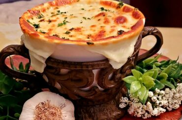 MAKE FRENCH ONION SOUP with RAMEN NOODLES or U-DONG - UDON NOODLES