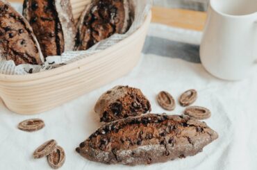 [French Baking Class Recipe] Extra Rich! Triple Chocolate Soft Bread