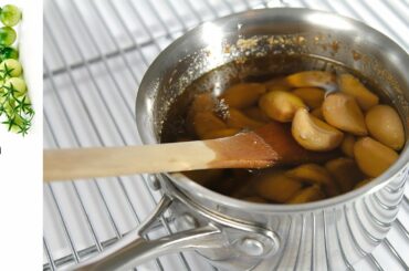 Garlic Confit - A Foolproof Recipe to Make this Gourmet Condiment!