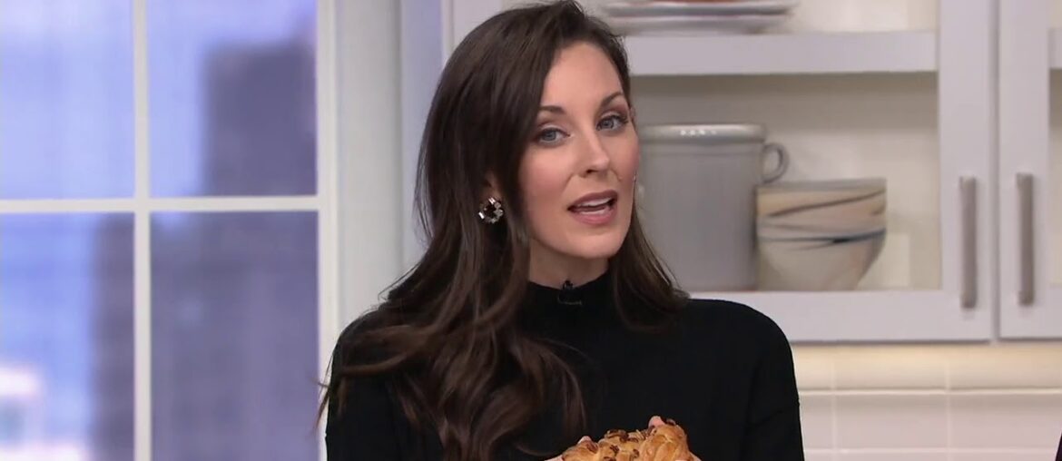 Authentic Gourmet (18) Maple Pecan Braided Strudel on QVC Authentic Gourmet (18) Maple Pecan Braided Strudel on QVC