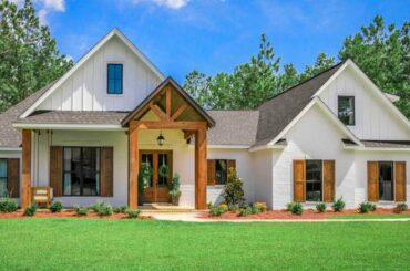 Gorgeous Stunning 51793HZ 4-Bed Southern French Country House Plan with 2-Car Garage