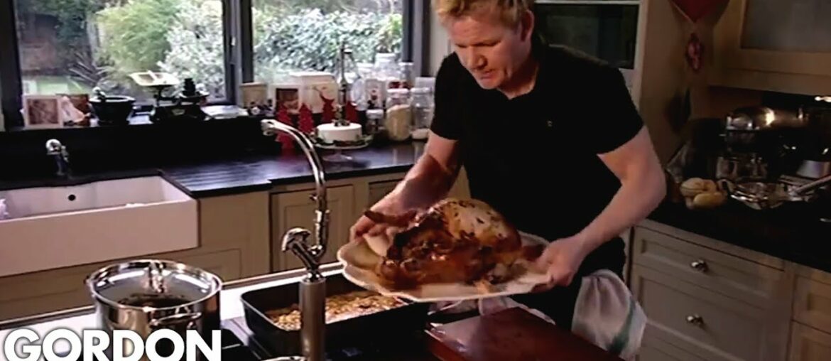 CHRISTMAS RECIPE: Roasted Turkey With Lemon Parsley & Garlic | Gordon Ramsay CHRISTMAS RECIPE: Roasted Turkey With Lemon Parsley & Garlic | Gordon Ramsay