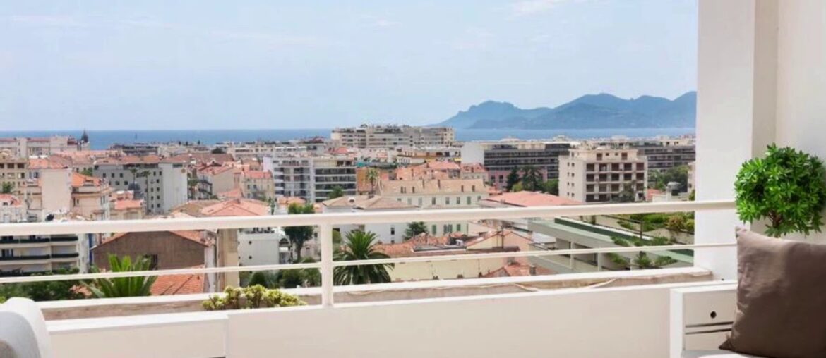 Splendid Apartment On The Market in Cannes France Splendid Apartment On The Market in Cannes France