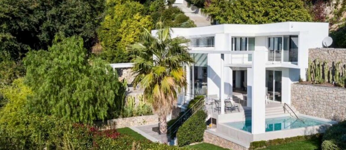Outstanding Luxury Property For Sale in Roquebrune Cap Martin France
