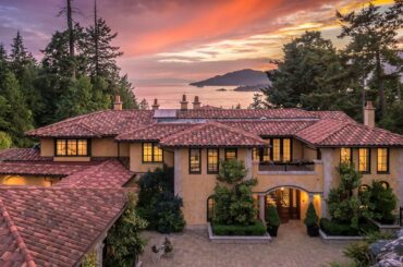 5050 Happy Valley Lane, West Vancouver  | Clarence Debelle - 360hometours.ca