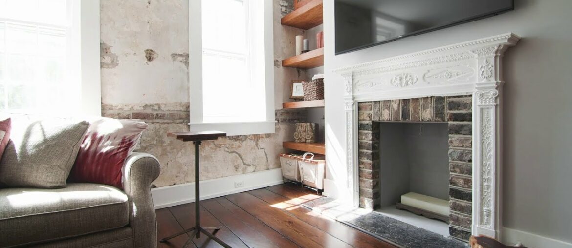 24 State Street ~ French Quarter ~ Charleston, South Carolina 24 State Street ~ French Quarter ~ Charleston, South Carolina