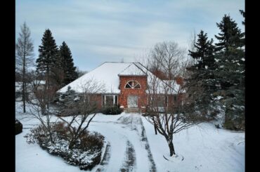 Gorgeous Custom Built Beausejour Home!