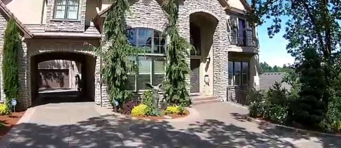 Exquisite French Mediterranean Home in West Linn | Luxury real estate