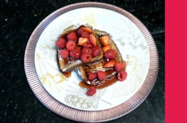 Tasty French Toast Recipe With Pepperidge Farm Berry Sunflower Bread -Christmas Breakfast Ideas 2020