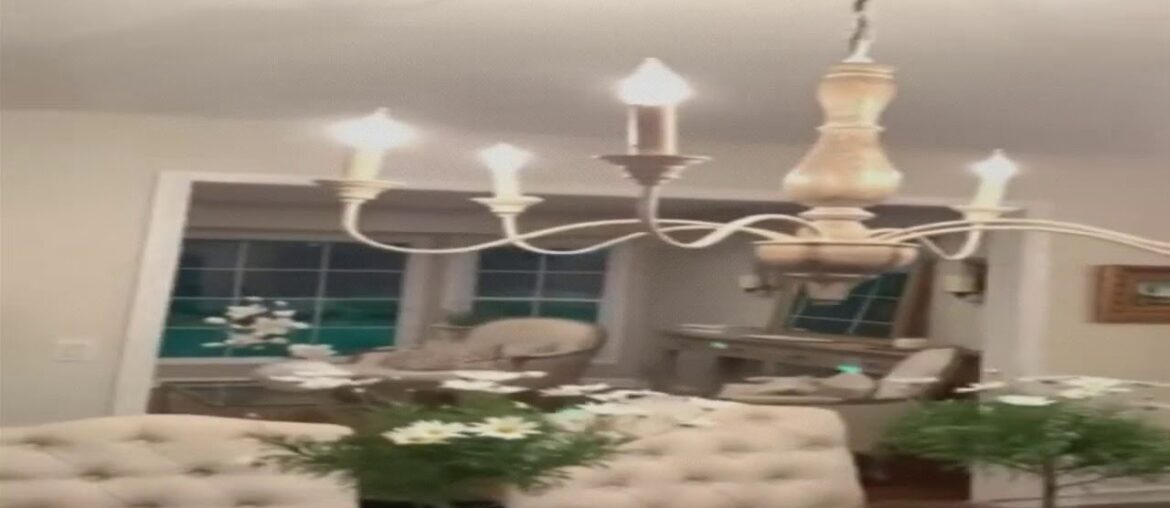 Best LNC French Country Chandeliers Wood 6 Lights Rust Arms for Dining Low Price Best LNC French Country Chandeliers Wood 6 Lights Rust Arms for Dining Low Price