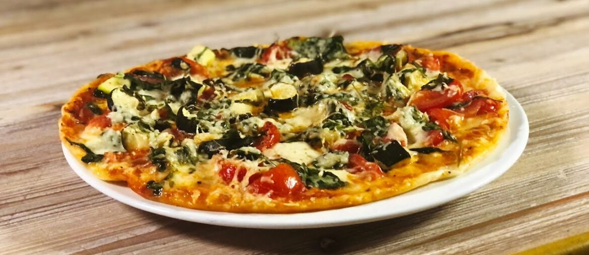 My French Mom's Quick & Easy Homemade Pizza Recipe #short My French Mom's Quick & Easy Homemade Pizza Recipe #short