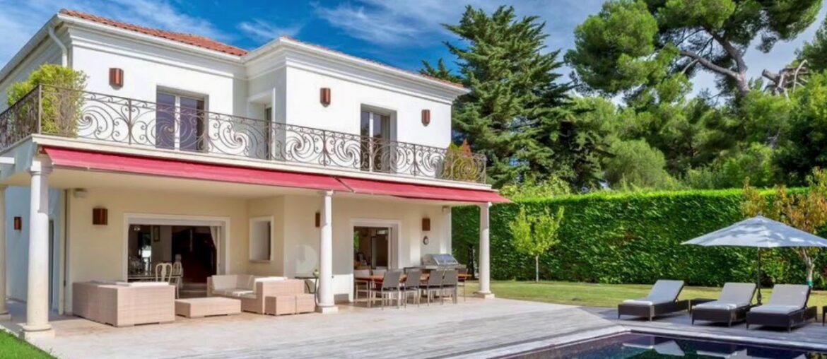 Splendid Property On The Market in Cap d’Antibes France Splendid Property On The Market in Cap d’Antibes France