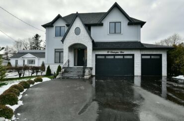 Luxury Custom Built Home, Sold In 4 Days!