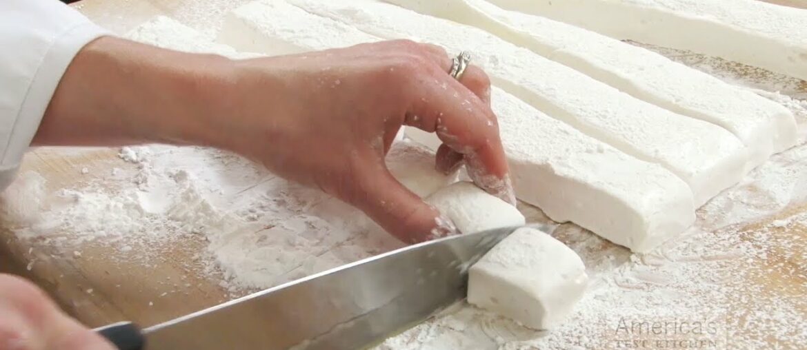 DIY: How to Make Marshmallows Like a Pro with the Best Homemade Marshmallow Recipe DIY: How to Make Marshmallows Like a Pro with the Best Homemade Marshmallow Recipe