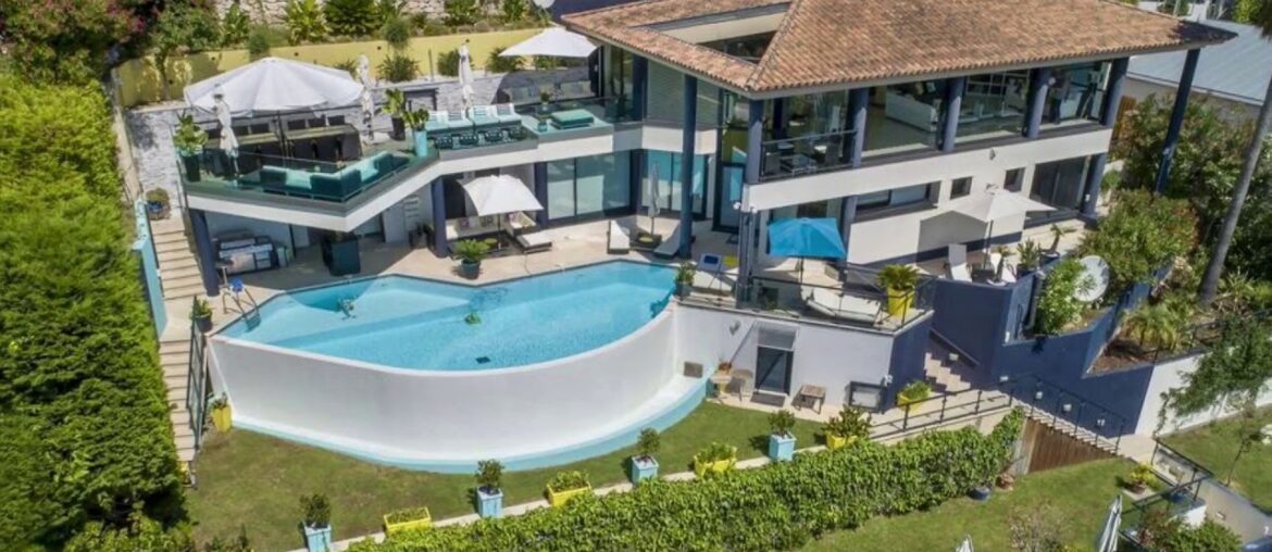 Outstanding Villa Rental in Eze France