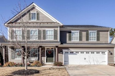 213 Blossom Ridge Drive, Mooresville, NC Presented by Brigitte Perry.