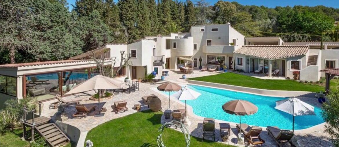 Extraordinary Property For Sale in Mougins France Extraordinary Property For Sale in Mougins France