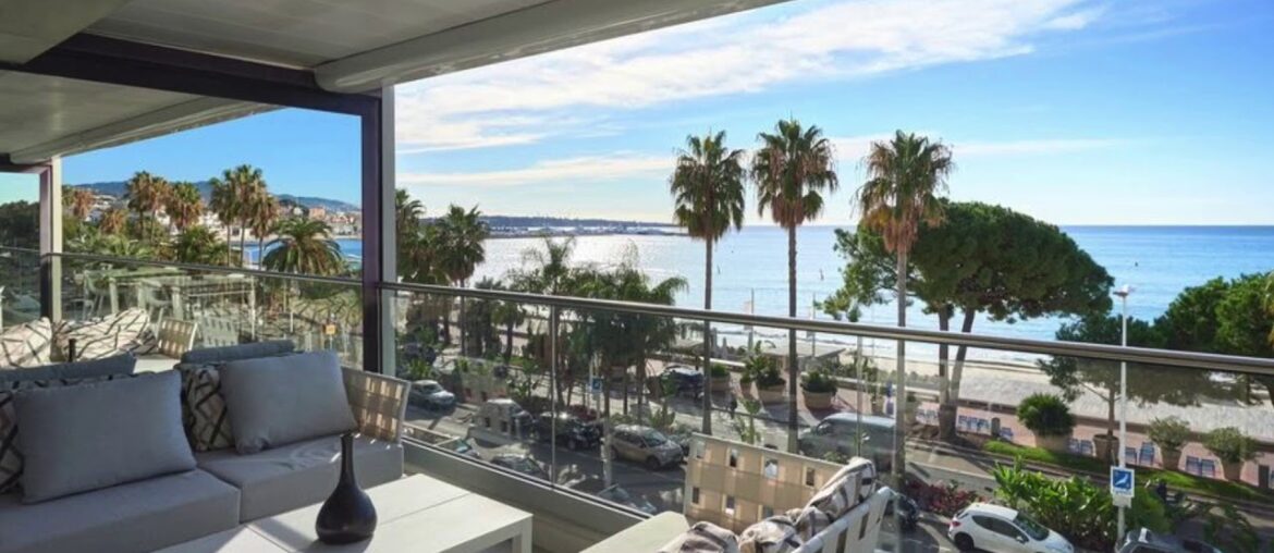 Beautiful Sea View Apartment For Sale in Cannes France