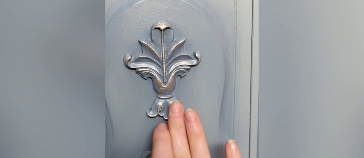 French Country Furniture Makeover