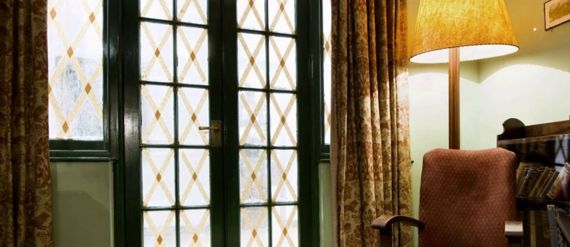 The 1940s House: The Dining Room