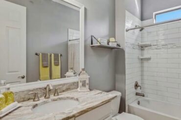 Berkshire Hathaway HomeServices Florida Realty - 1320 Jambalana Lane