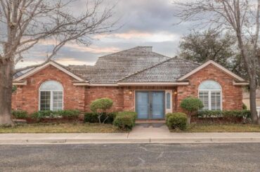 4719 Natchez Trce, Lubbock, TX Presented by Clay Enger Team.