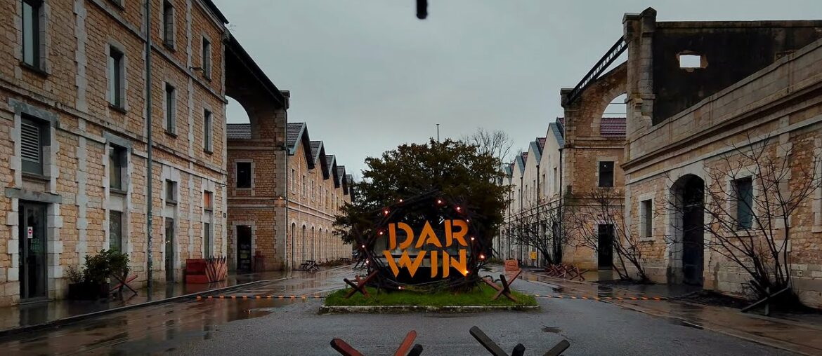 Walking in the rain [2hrs] on the right bank Bordeaux 4k Rain Walk France / ASMR Sounds for sleeping