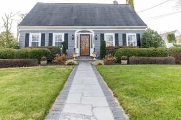 Residential for sale - 1329 Rockdale Ave, New Bedford, MA 02740