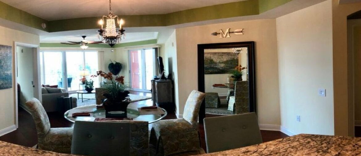 RIVIERA Fort Myers Florida Homes for Sale  /  Condos for Sale  /  River Views