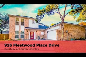926 Fleetwood Place Drive Houston, Texas 77079 | Lauren Latchley | Top Real Estate Agent