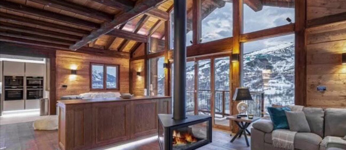 Ultra Chic Chalet For Sale in Saint Martin de Belleville France