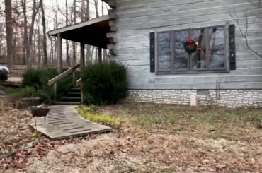 Hawk Hill Cabin - A hilltop fantasy near Hoosier National Forest, Paoli Peaks, & French Lick Resort