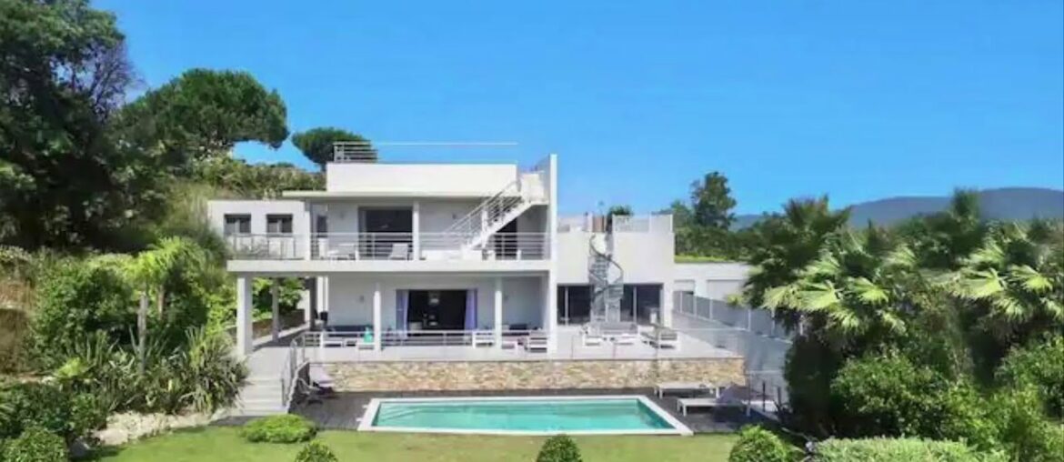 Modern Property On The Market in Cannes France