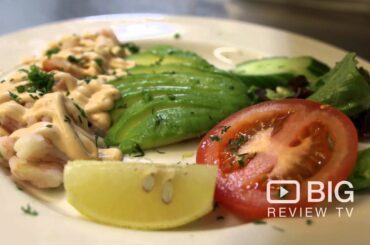 Denise's French Restaurant in London UK serving Chicken and Fish Dishes