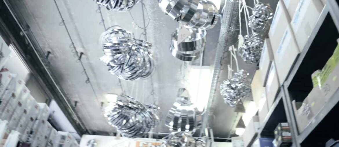 Paris Gourmet Minute with Laura Calder at Dehillerin