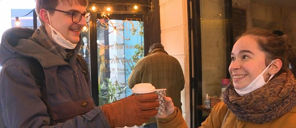 Mulled wine brings cheer to Covid-weary Parisians | AFP Mulled wine brings cheer to Covid-weary Parisians | AFP