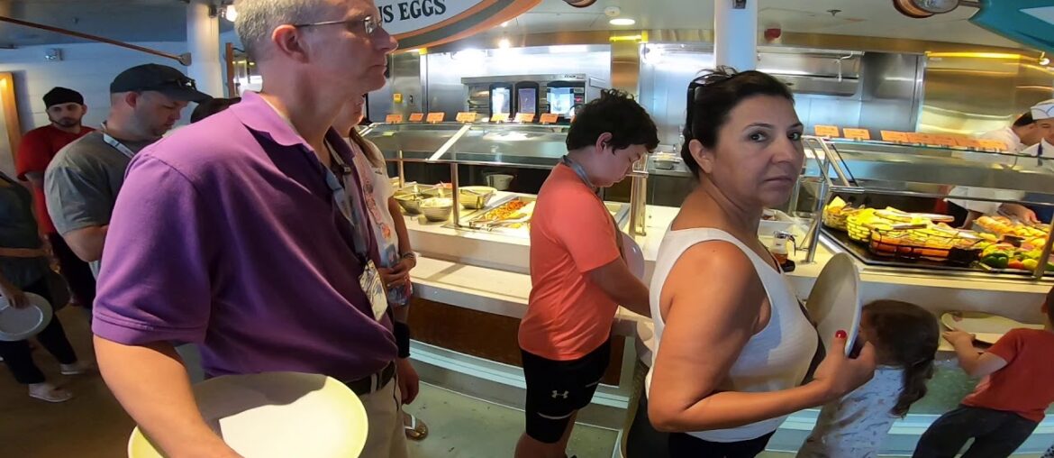 Cabanas Lunch Buffet on the Disney Dream sept 2019 French !!!!!!!