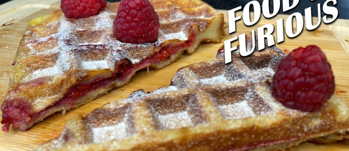 FOOD & FURIOUS Raspberry French Toast Waffle Gaufre Gofre Framboise Easy  Recipe Crispy Fluffy