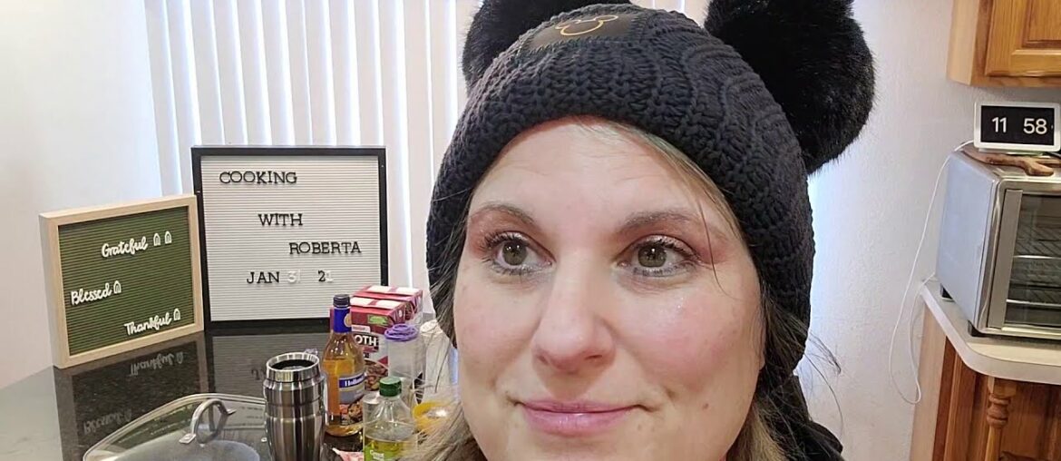 French Onion Soup I do not own rights to the music but they muted some of the video :(