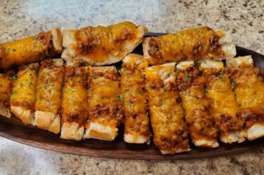 Sloppy Joe French Bread Slices