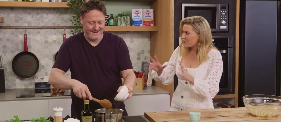 DARREN PURCHESE EG10 Ep11 Honey Madeleines with Lemon Icing