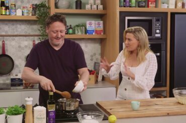 DARREN PURCHESE EG10 Ep11 Honey Madeleines with Lemon Icing