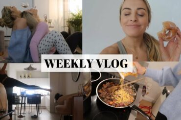 WEEKLY VLOG: LOTS OF FOOD, ARTWORK & WINE YOGA