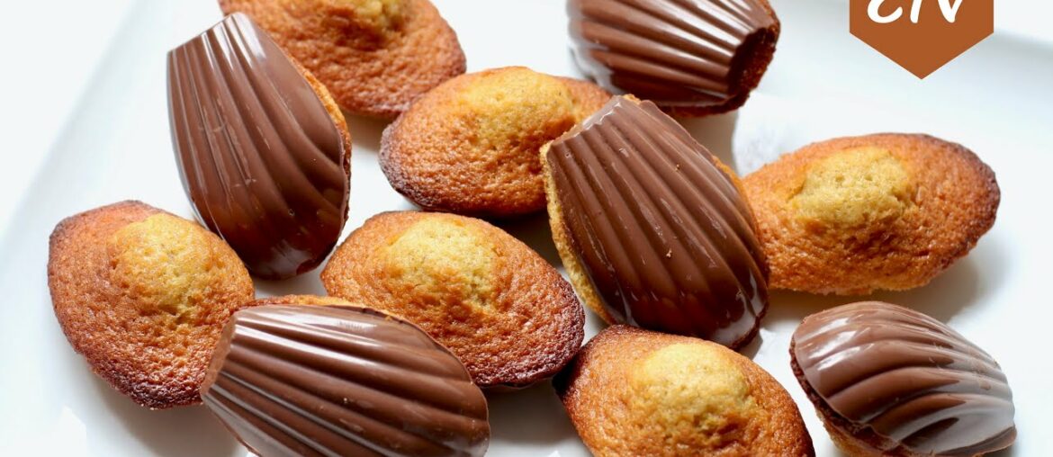 Classic French Madeleines Recipe + Chocolate Shell || William's Kitchen Classic French Madeleines Recipe + Chocolate Shell || William's Kitchen